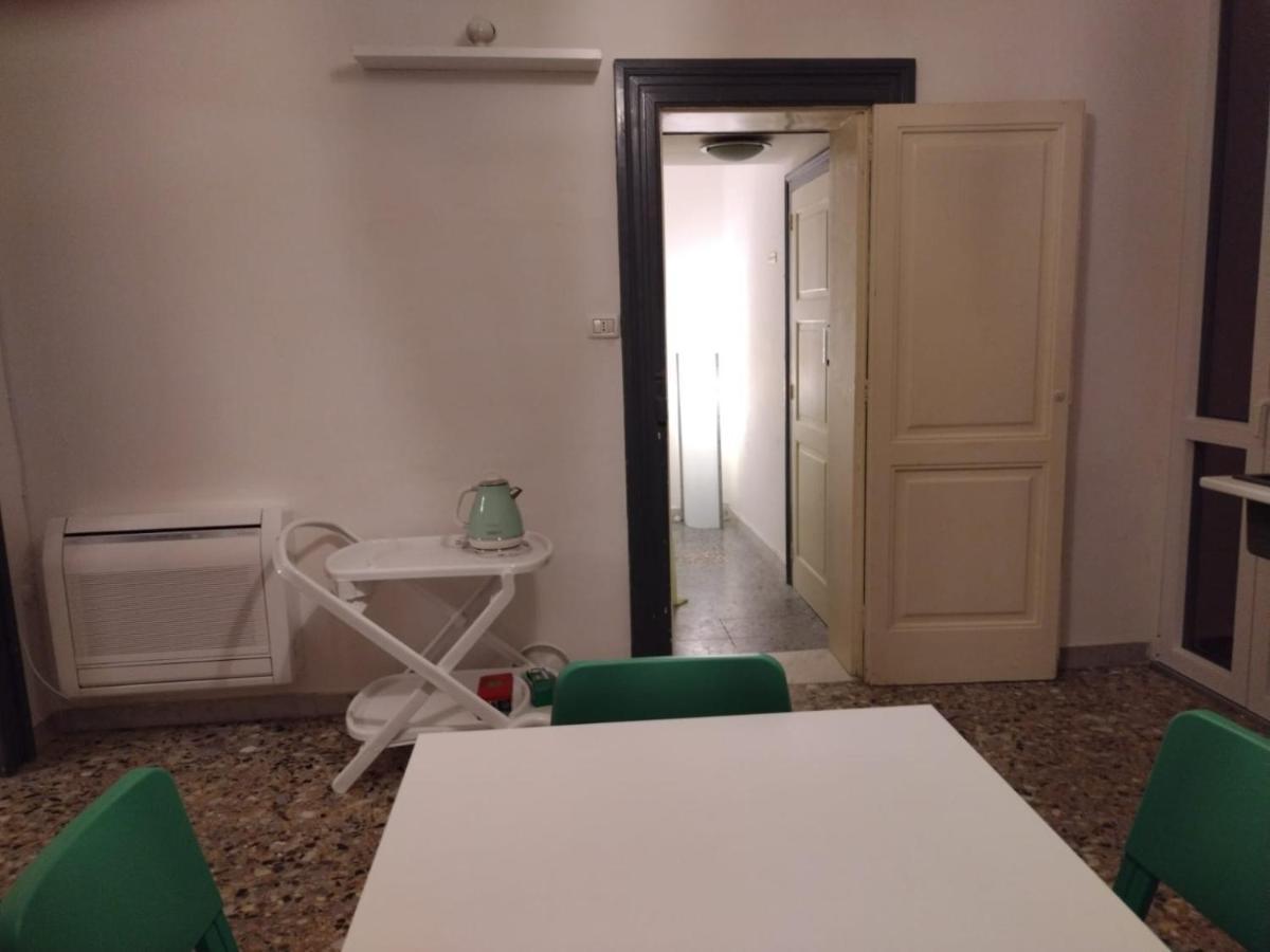 Apt X 2, Monopoli Centro, Casa Pitti Exterior foto